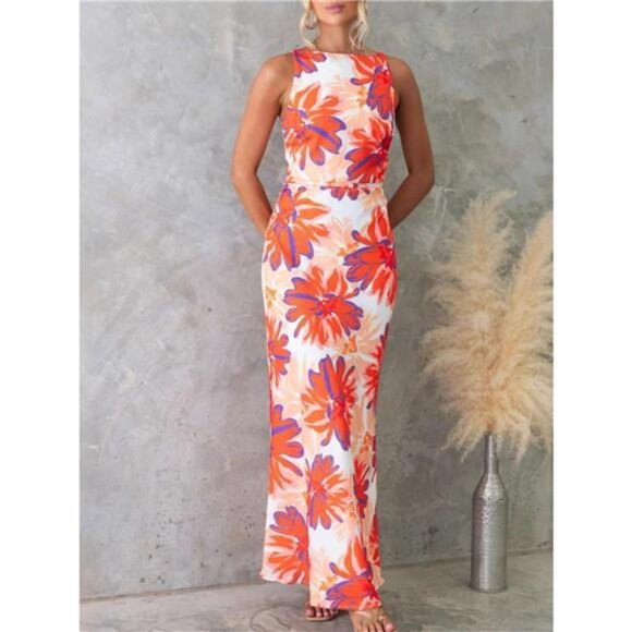 Printed Backless Sleeveless Maxi Dress - Picture 6 of 15